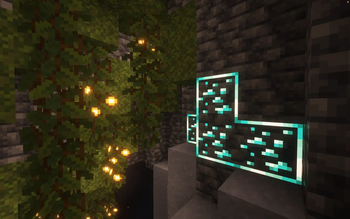 New Glowing Ores gameplay Minecraft texture pack thumbnail